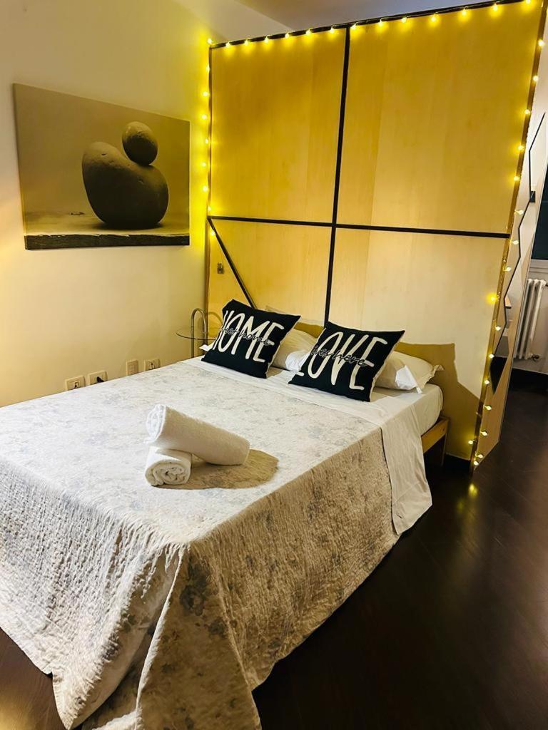 Easy Room Italy Prada Milão Exterior foto