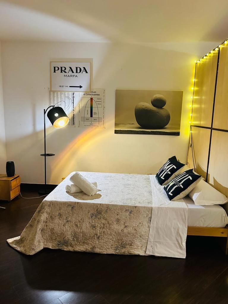 Easy Room Italy Prada Milão Exterior foto